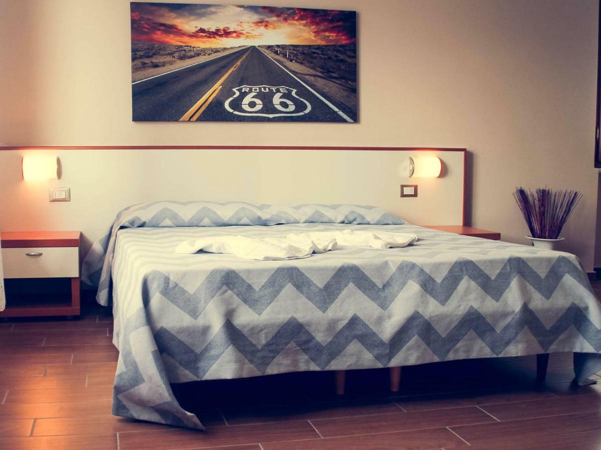 B&B Tina Monte Isola Exterior foto